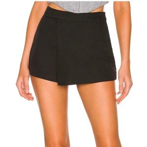 Superdown Taylor Wrap Skort NWT size Small. Originally $64.